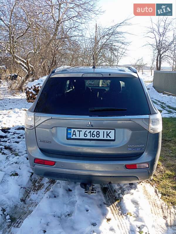 Позашляховик / Кросовер Mitsubishi Outlander 2014 в Богородчанах