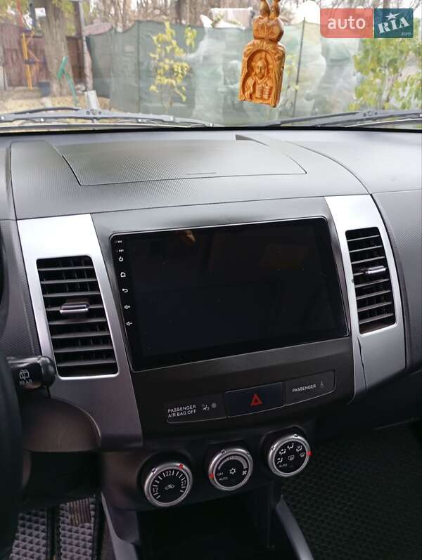 Позашляховик / Кросовер Mitsubishi Outlander 2008 в Полтаві