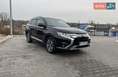 Внедорожник / Кроссовер Mitsubishi Outlander 2019 в Кривом Роге