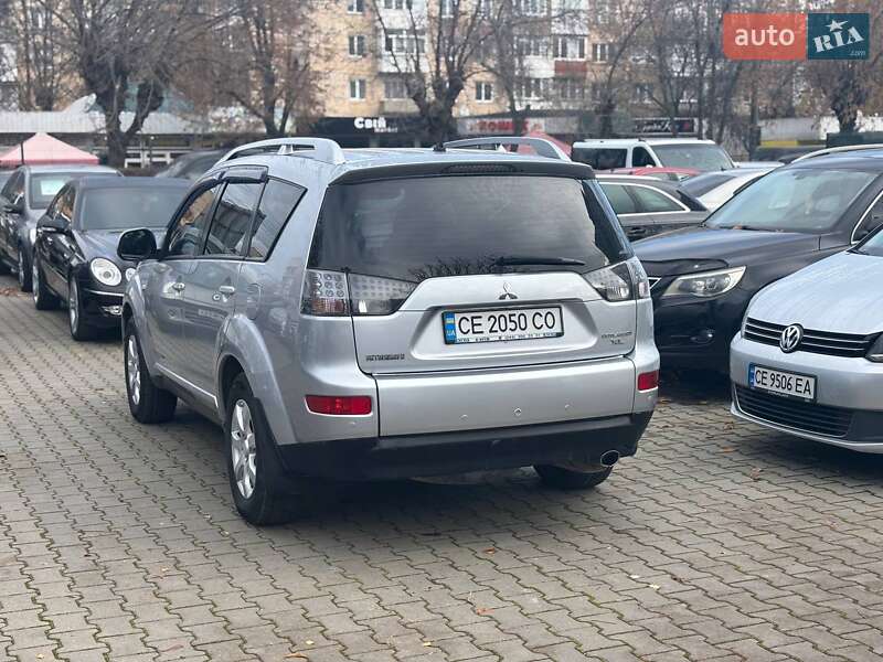 Внедорожник / Кроссовер Mitsubishi Outlander 2008 в Черновцах