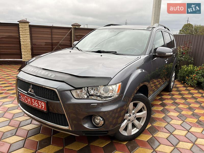 Внедорожник / Кроссовер Mitsubishi Outlander 2012 в Виннице