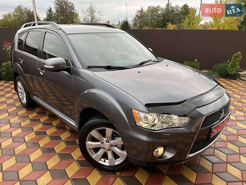 Внедорожник / Кроссовер Mitsubishi Outlander 2012 в Виннице
