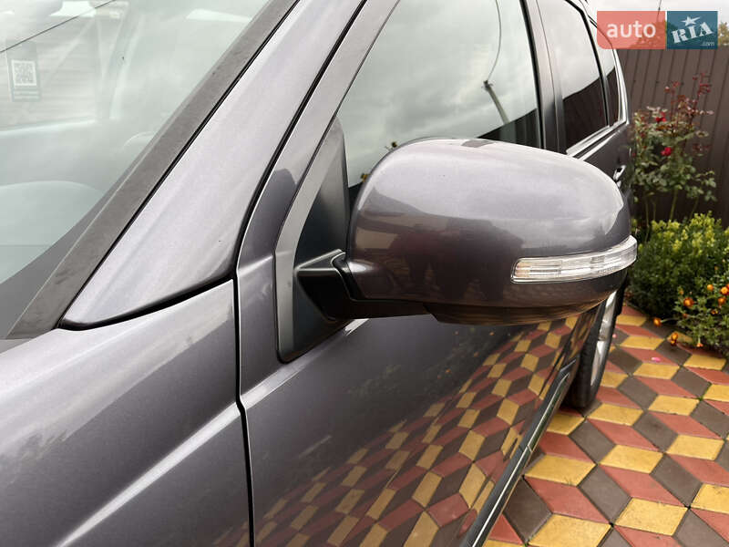 Внедорожник / Кроссовер Mitsubishi Outlander 2012 в Виннице