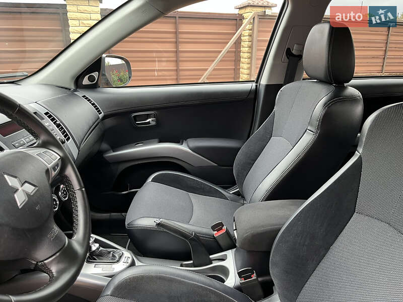 Внедорожник / Кроссовер Mitsubishi Outlander 2012 в Виннице