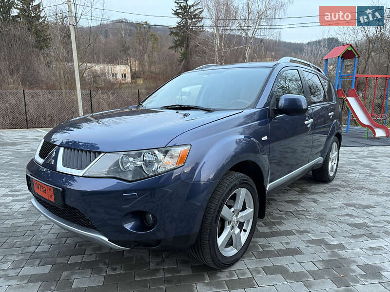 Позашляховик / Кросовер Mitsubishi Outlander 2007 в Кременці