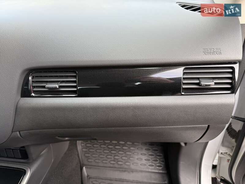 Позашляховик / Кросовер Mitsubishi Outlander 2019 в Одесі фото 27 Позашляховик / Кросовер Mitsubishi Outlander 2019 в Одесі