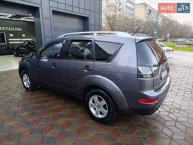 Внедорожник / Кроссовер Mitsubishi Outlander 2007 в Одессе