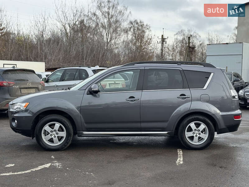 Позашляховик / Кросовер Mitsubishi Outlander 2011 в Дубні