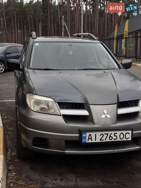 Позашляховик / Кросовер Mitsubishi Outlander 2006 в Ірпені