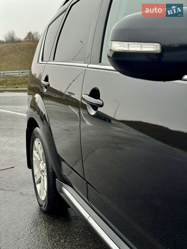 Позашляховик / Кросовер Mitsubishi Outlander 2012 в Полтаві