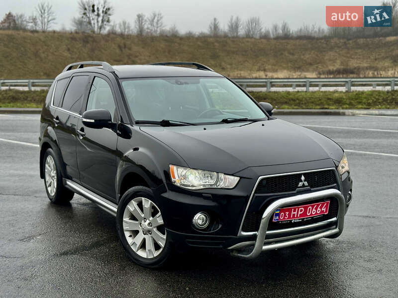 Позашляховик / Кросовер Mitsubishi Outlander 2012 в Полтаві