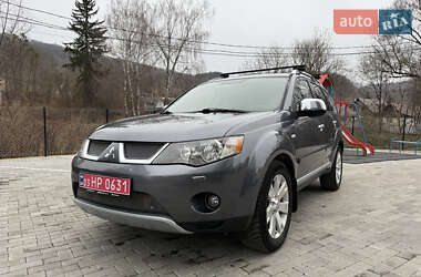 Позашляховик / Кросовер Mitsubishi Outlander 2008 в Кременці