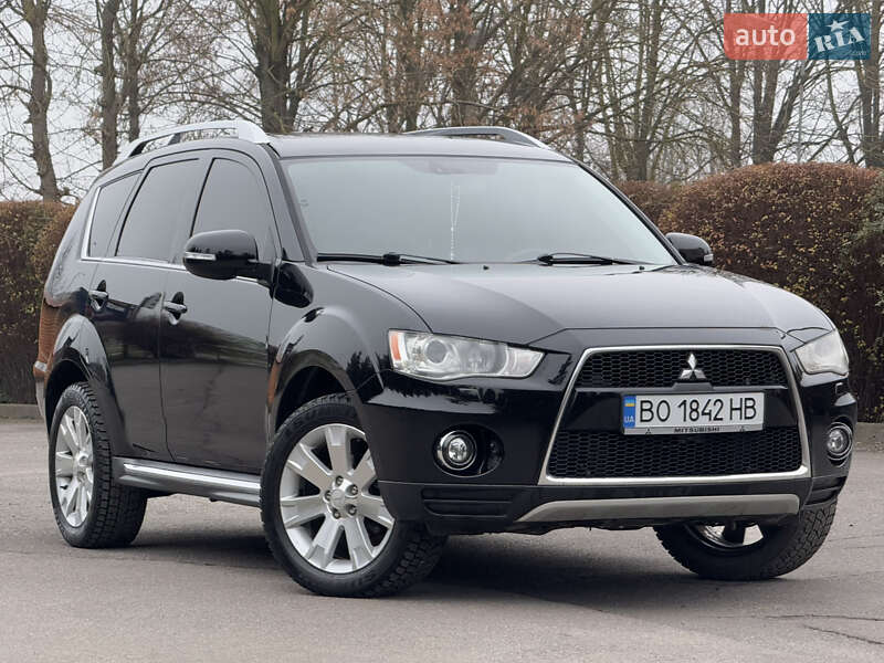 Mitsubishi Outlander 2010