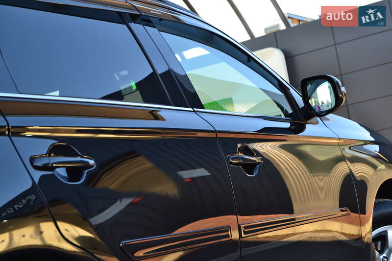 Внедорожник / Кроссовер Mitsubishi Outlander 2013 в Дрогобыче