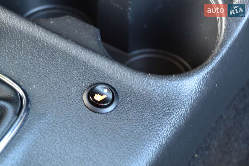 Внедорожник / Кроссовер Mitsubishi Outlander 2013 в Дрогобыче