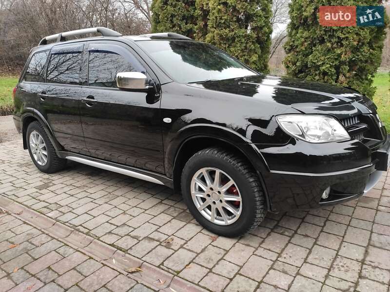 Внедорожник / Кроссовер Mitsubishi Outlander 2007 в Каменец-Подольском