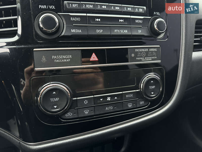 Позашляховик / Кросовер Mitsubishi Outlander 2018 в Харкові фото 64 Позашляховик / Кросовер Mitsubishi Outlander 2018 в Харкові