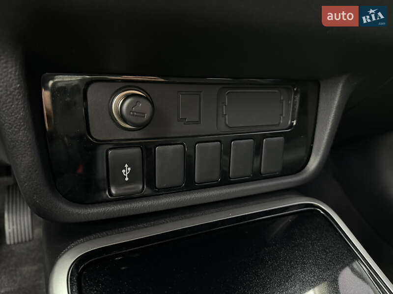 Позашляховик / Кросовер Mitsubishi Outlander 2018 в Харкові фото 69 Позашляховик / Кросовер Mitsubishi Outlander 2018 в Харкові