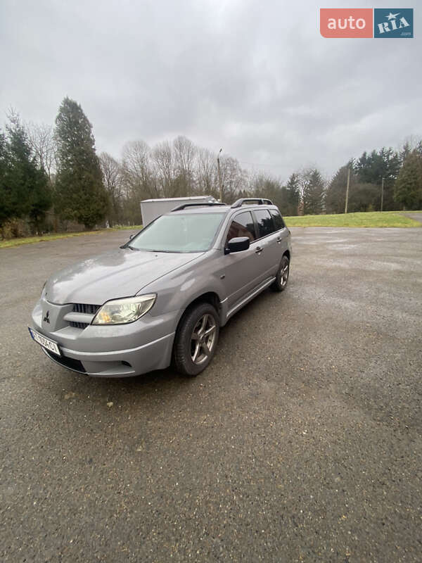 Внедорожник / Кроссовер Mitsubishi Outlander 2006 в Бурштыне фото 3 Внедорожник / Кроссовер Mitsubishi Outlander 2006 в Бурштыне