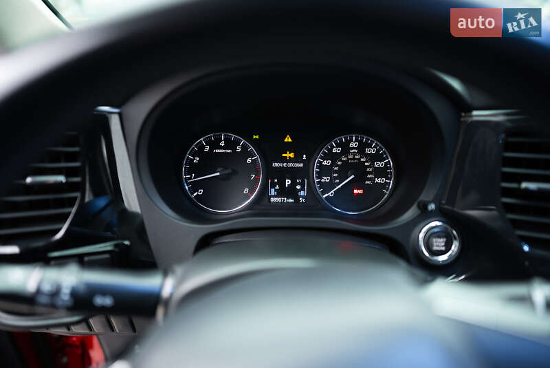 Внедорожник / Кроссовер Mitsubishi Outlander 2019 в Запорожье