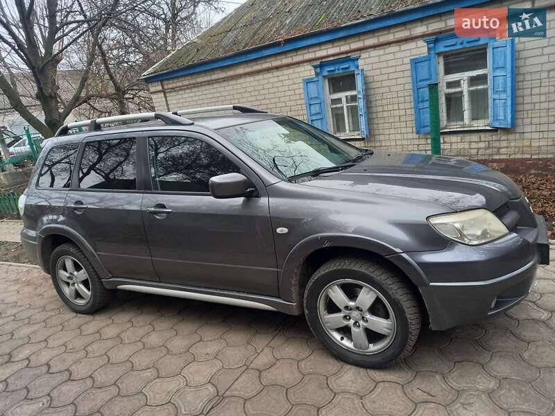 Внедорожник / Кроссовер Mitsubishi Outlander 2008 в Днепре фото 2 Внедорожник / Кроссовер Mitsubishi Outlander 2008 в Днепре