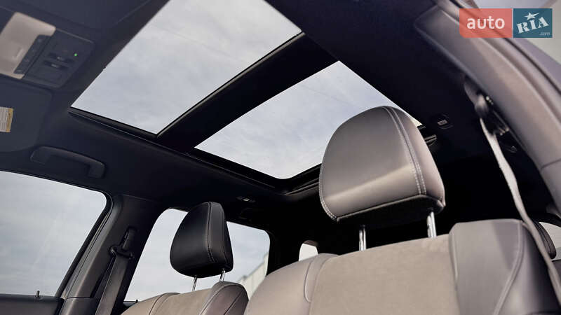 Позашляховик / Кросовер Mitsubishi Outlander 2021 в Івано-Франківську