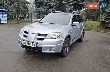 Внедорожник / Кроссовер Mitsubishi Outlander 2008 в Киеве