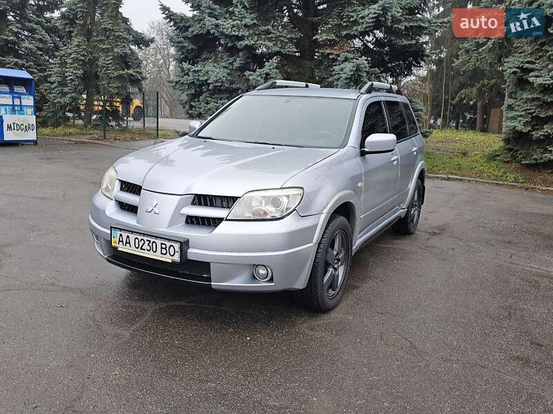 Mitsubishi Outlander 2008