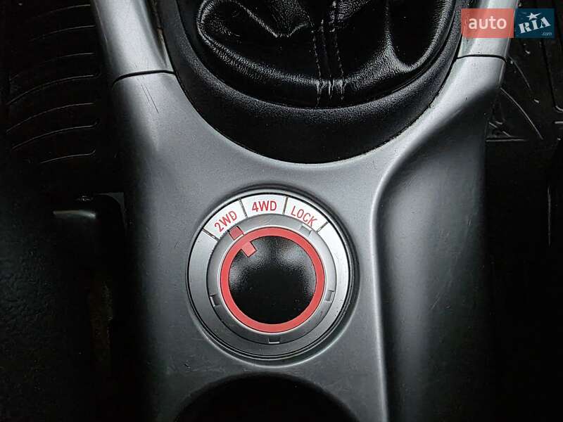 Внедорожник / Кроссовер Mitsubishi Outlander 2012 в Хмельницком