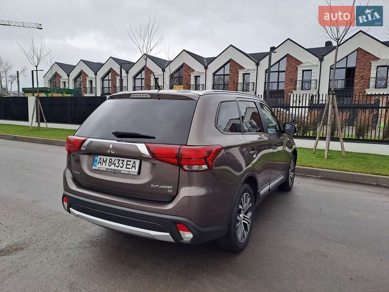 Внедорожник / Кроссовер Mitsubishi Outlander 2016 в Белой Церкви фото 8 Внедорожник / Кроссовер Mitsubishi Outlander 2016 в Белой Церкви