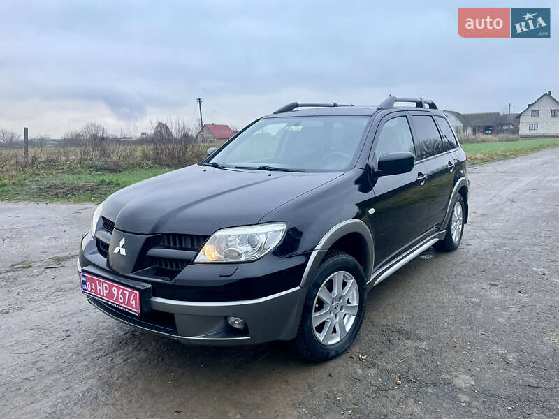 Внедорожник / Кроссовер Mitsubishi Outlander 2006 в Ровно