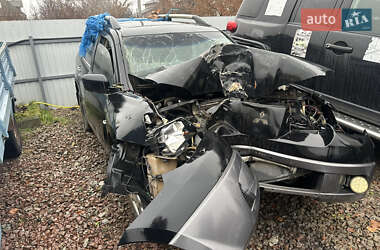 Позашляховик / Кросовер Mitsubishi Outlander 2006 в Києві