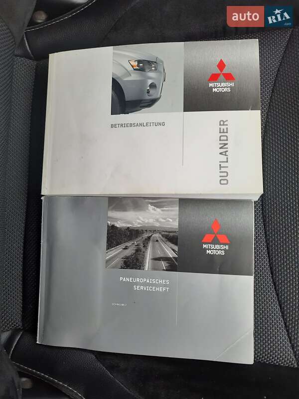 Внедорожник / Кроссовер Mitsubishi Outlander 2009 в Золочеве