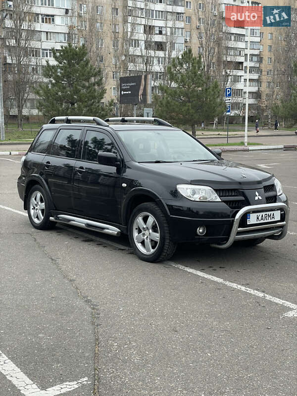 Позашляховик / Кросовер Mitsubishi Outlander 2007 в Миколаєві