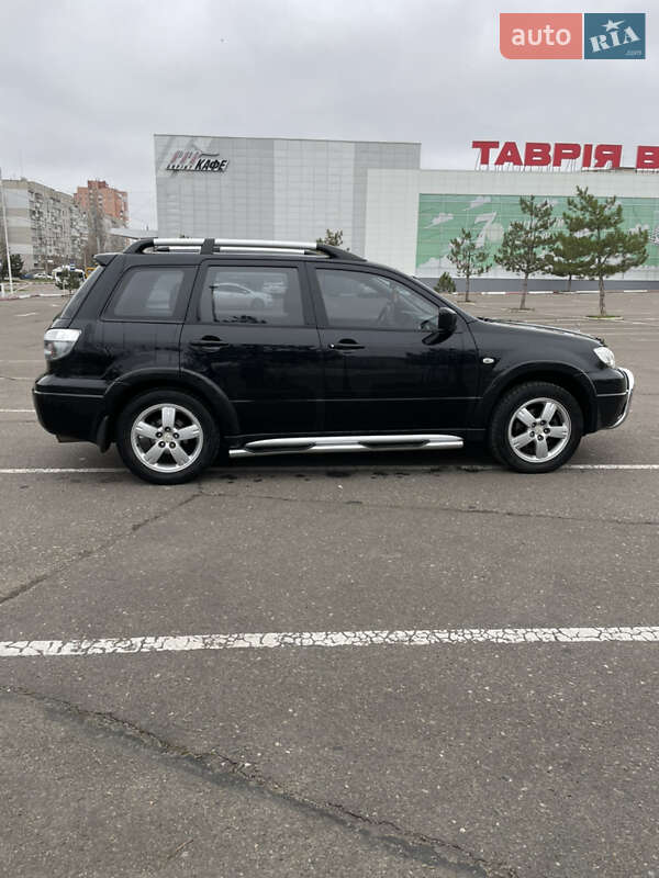 Позашляховик / Кросовер Mitsubishi Outlander 2007 в Миколаєві