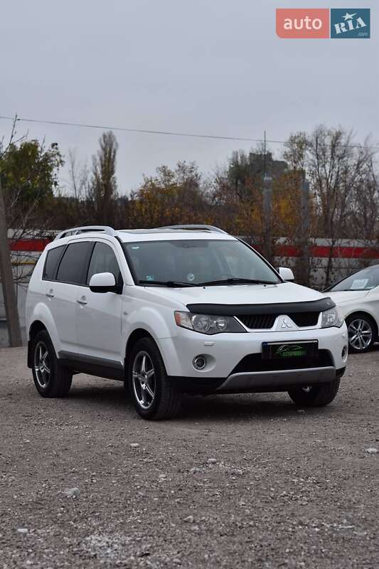 Позашляховик / Кросовер Mitsubishi Outlander 2008 в Кривому Розі фото 15 Позашляховик / Кросовер Mitsubishi Outlander 2008 в Кривому Розі