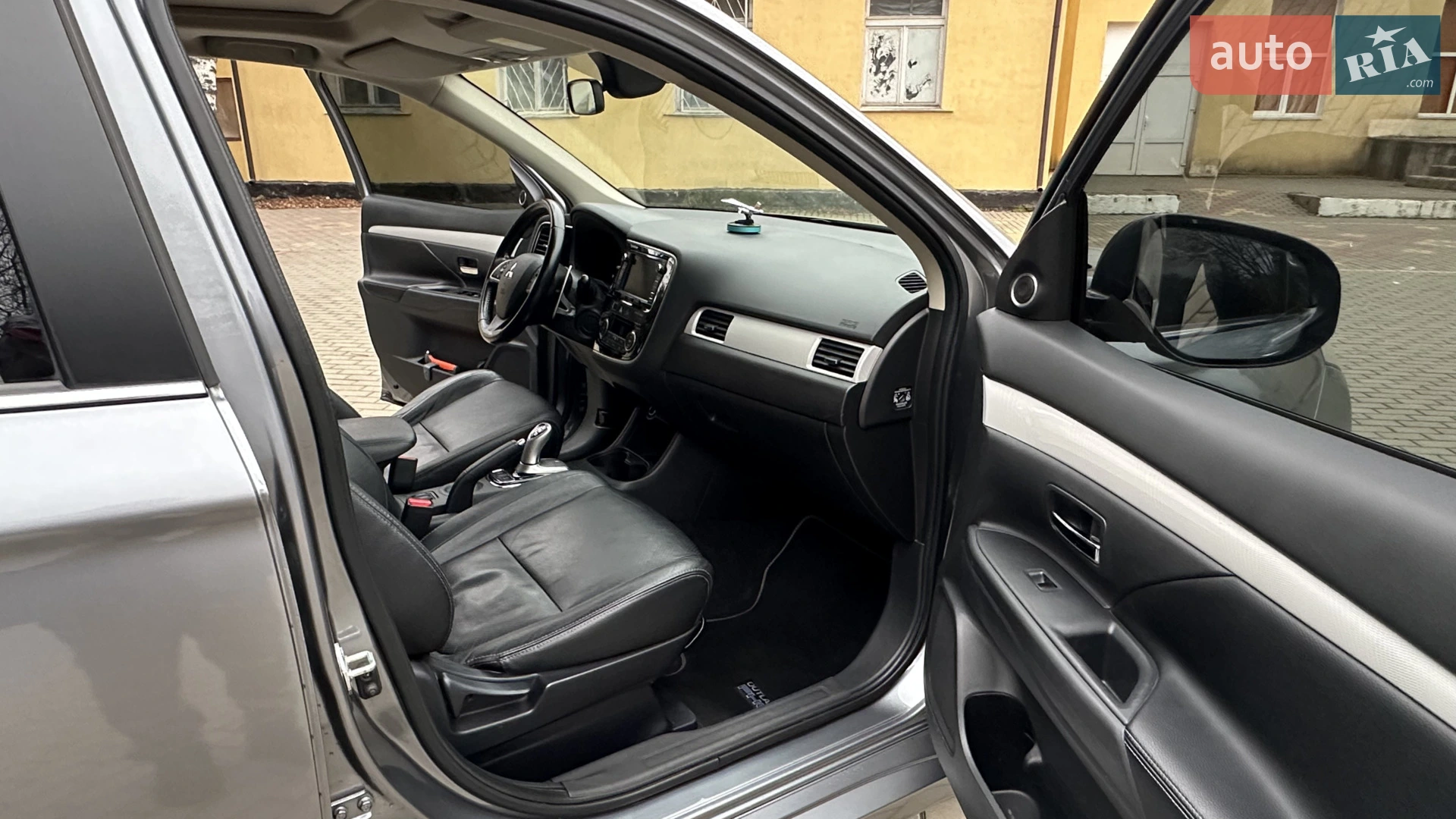 2013 Mitsubishi Outlander - мініатюра 30