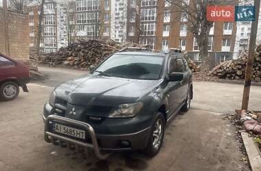 Позашляховик / Кросовер Mitsubishi Outlander 2004 в Бородянці