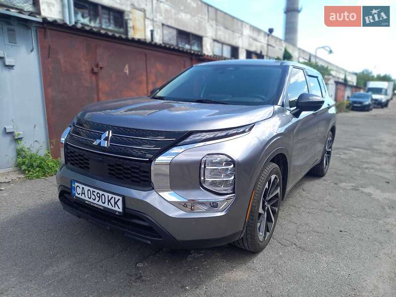 Внедорожник / Кроссовер Mitsubishi Outlander 2021 в Черкассах фото Внедорожник / Кроссовер Mitsubishi Outlander 2021 в Черкассах