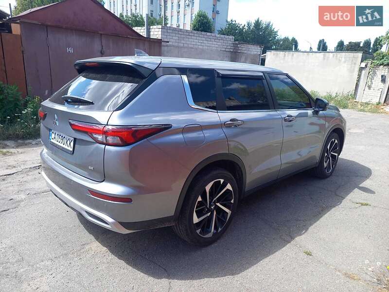 Внедорожник / Кроссовер Mitsubishi Outlander 2021 в Черкассах фото 6 Внедорожник / Кроссовер Mitsubishi Outlander 2021 в Черкассах