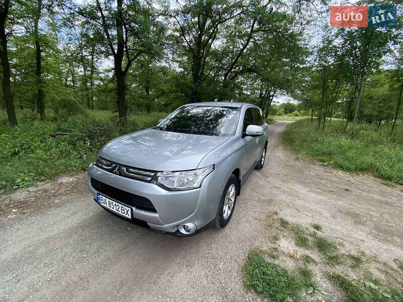 Mitsubishi Outlander 2013 Mitsubishi Outlander 2013