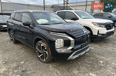 Внедорожник / Кроссовер Mitsubishi Outlander 2022 в Львове