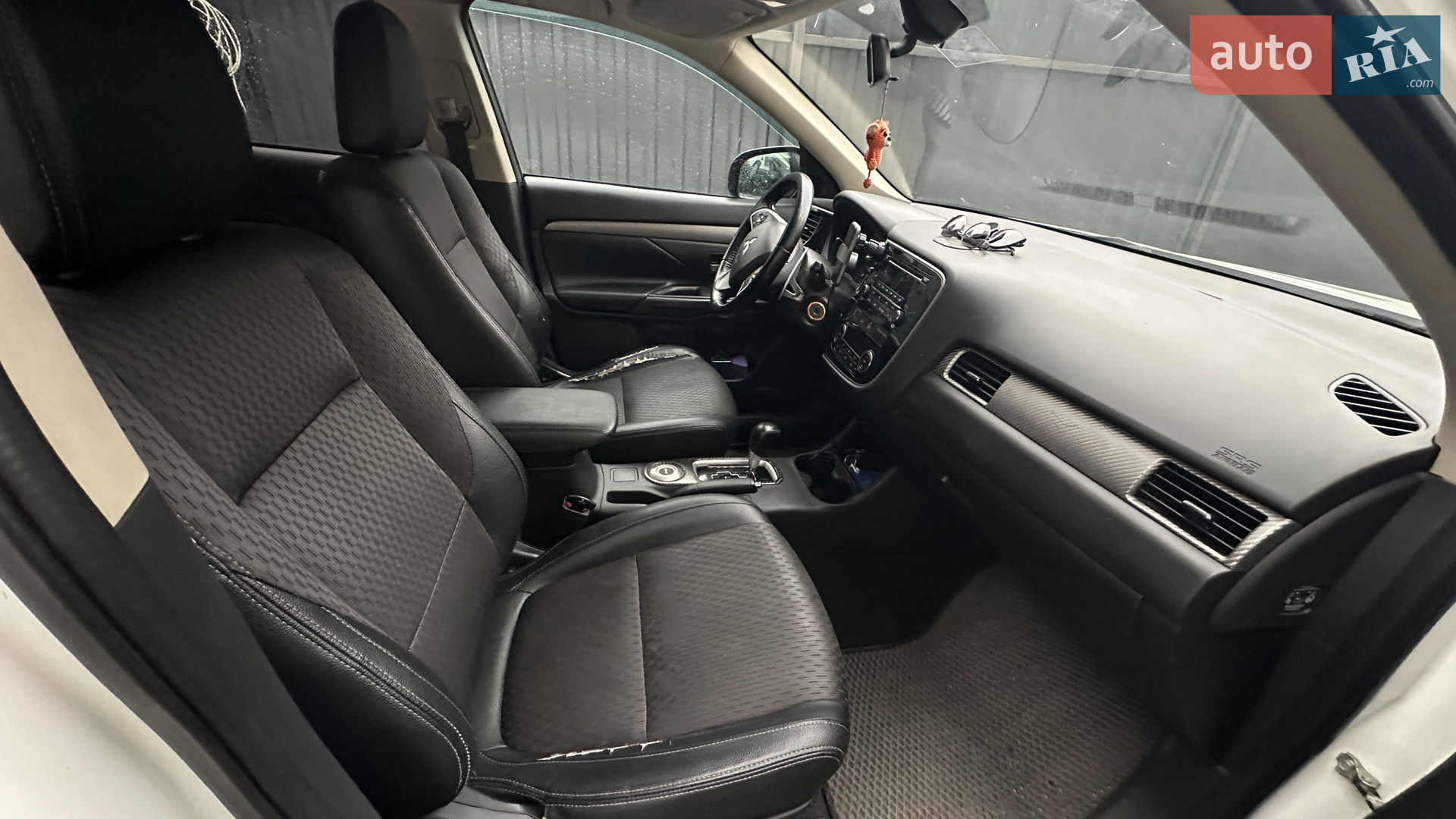2014 Mitsubishi Outlander - мініатюра 5