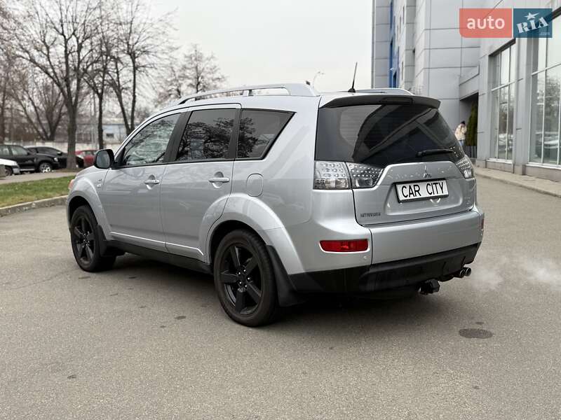 Внедорожник / Кроссовер Mitsubishi Outlander 2007 в Киеве фото 5 Внедорожник / Кроссовер Mitsubishi Outlander 2007 в Киеве