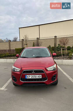 Позашляховик / Кросовер Mitsubishi Outlander 2014 в Києві