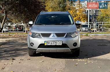 Внедорожник / Кроссовер Mitsubishi Outlander 2009 в Одессе