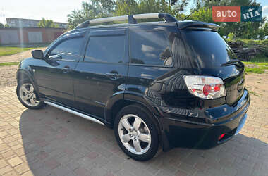 Внедорожник / Кроссовер Mitsubishi Outlander 2007 в Тростянце