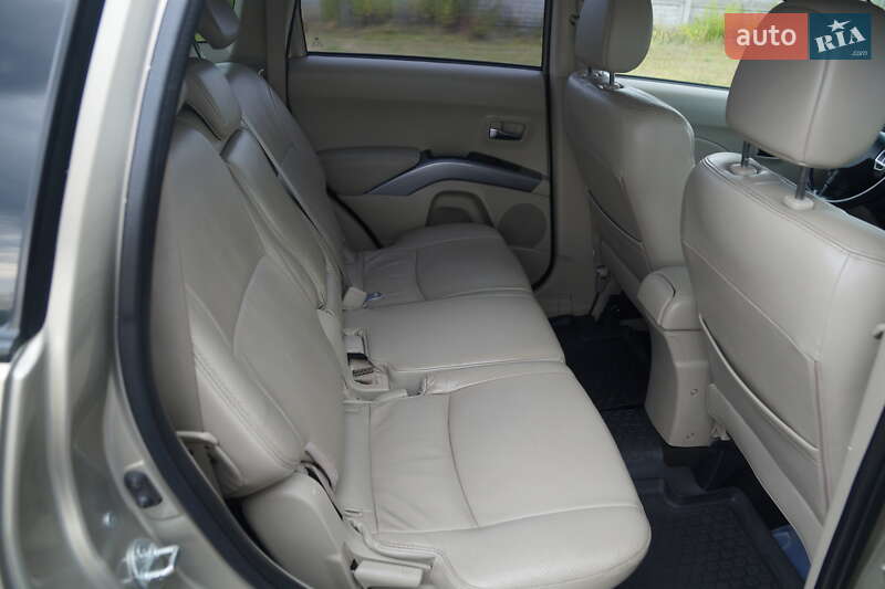Внедорожник / Кроссовер Mitsubishi Outlander 2008 в Броварах фото 43 Внедорожник / Кроссовер Mitsubishi Outlander 2008 в Броварах