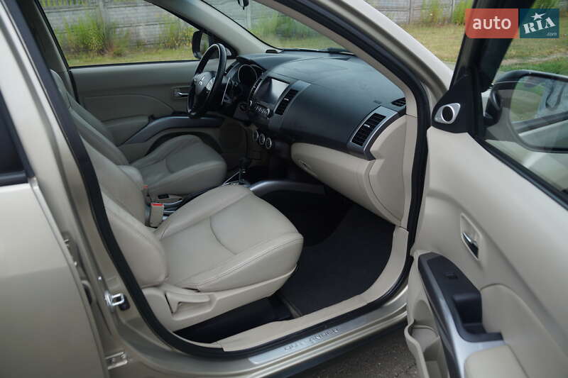 Внедорожник / Кроссовер Mitsubishi Outlander 2008 в Броварах фото 47 Внедорожник / Кроссовер Mitsubishi Outlander 2008 в Броварах