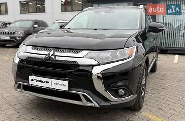 Позашляховик / Кросовер Mitsubishi Outlander 2020 в Одесі